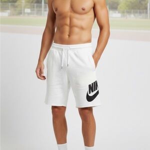 Nike White Athletic Men's Shorts #athleisure Bloungewear Wieggings Fworkout